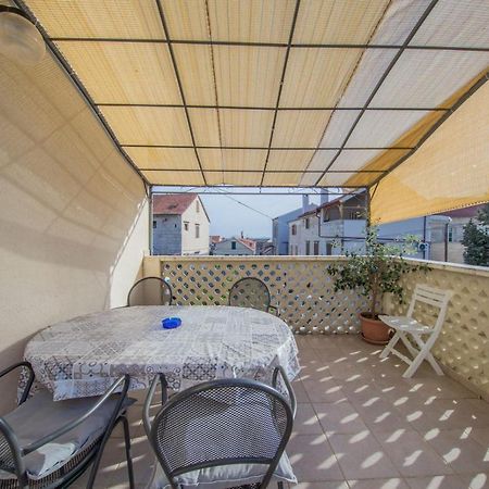 Apartmani Katija Комижа Экстерьер фото